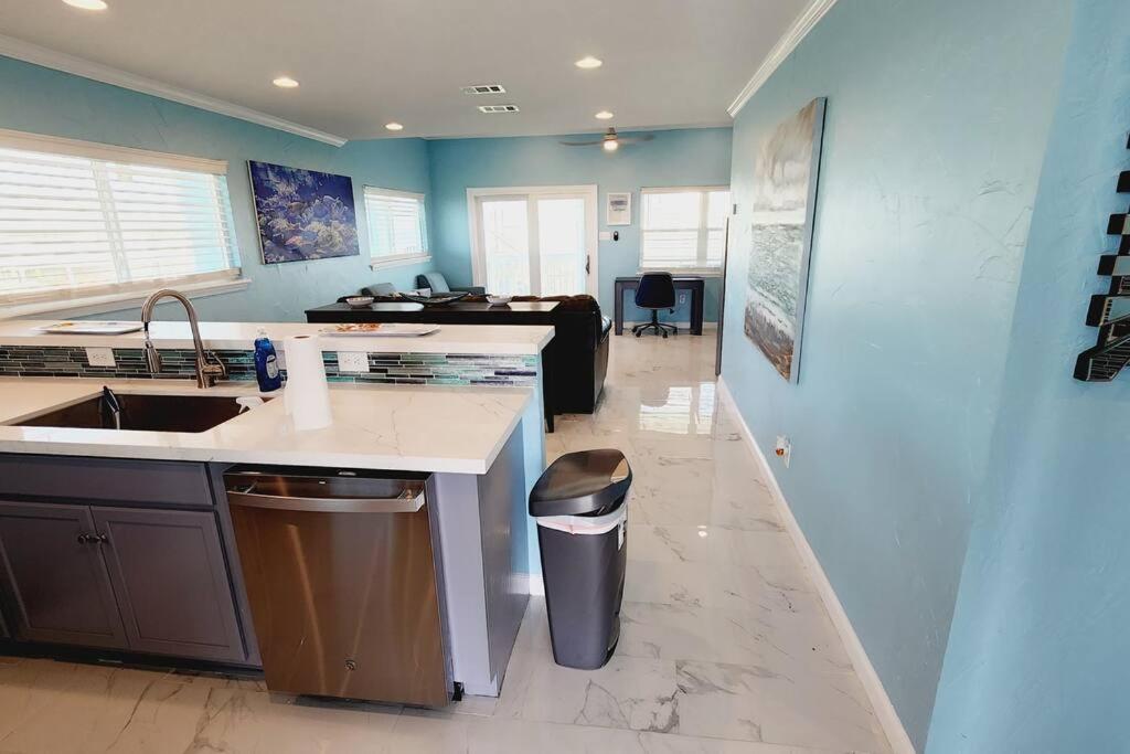 Acapulco - Upstairs Beachview Beauty 50 Steps To A Private Beach! Byot Galveston Exterior foto